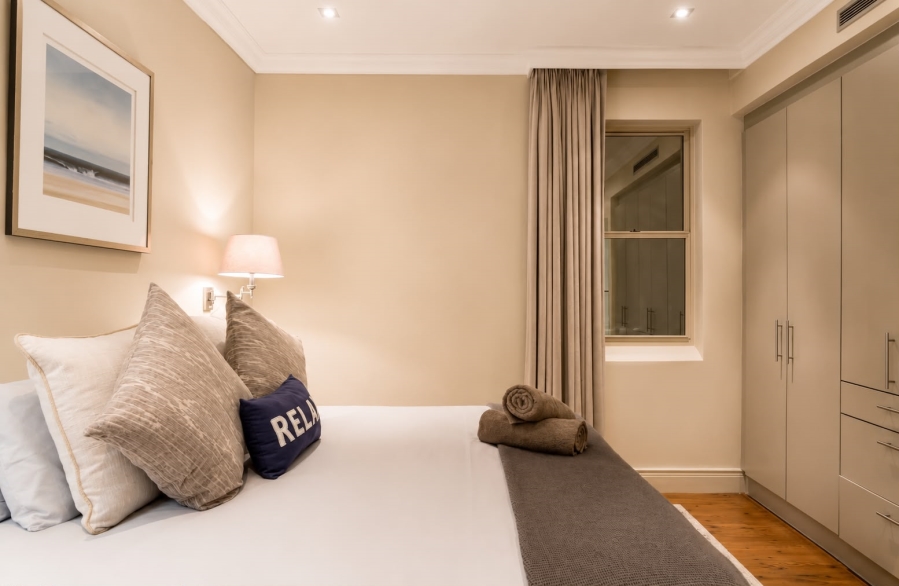 2 Bedroom Property for Sale in Green Point Western Cape